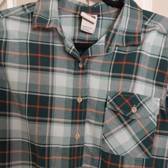 The North Face Plaid Button Down - Picture 3 of 3
